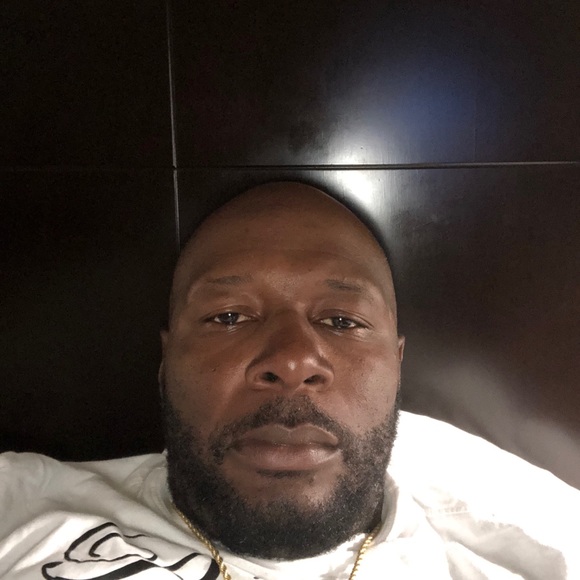 Meet your Posher, Theronald - Picture 1 of 1